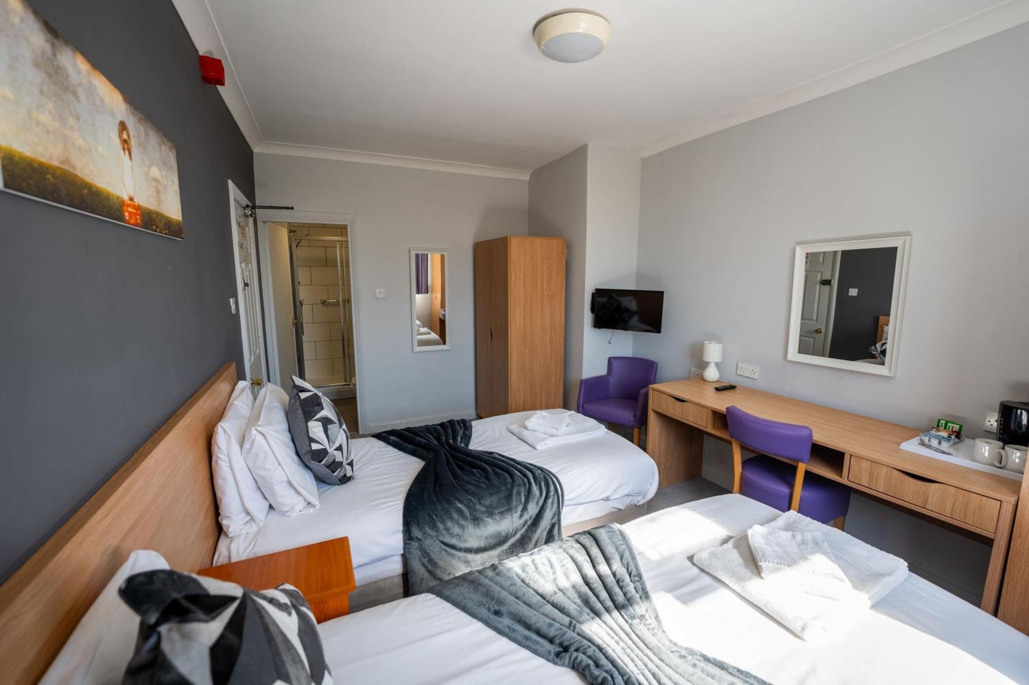 The Strathmore Hotel มอร์คัมบ์ ภายนอก รูปภาพ